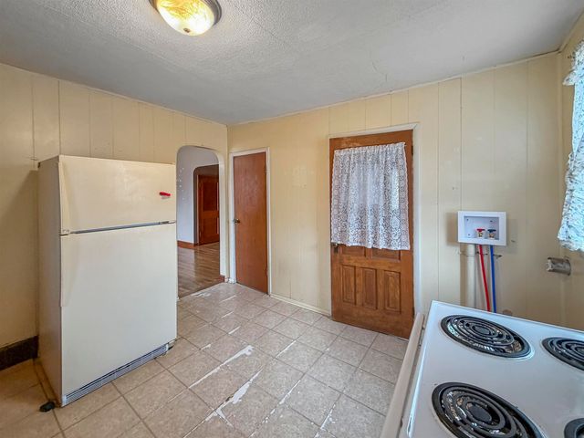 410 1st Street, Traer, IA 50675