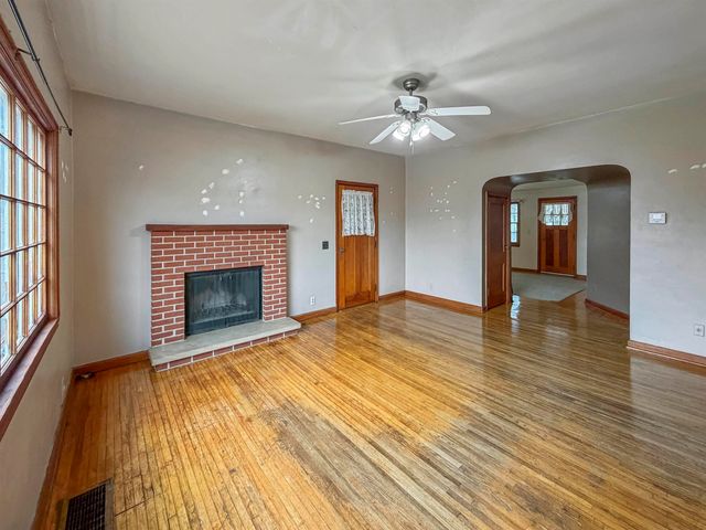 410 1st Street, Traer, IA 50675