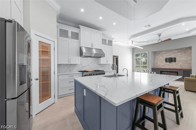 710 Birdie View PT, Sanibel, FL 33957