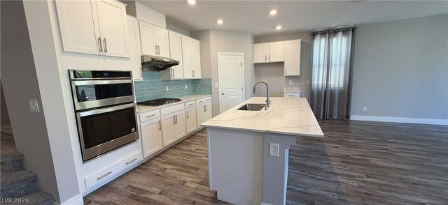 8726 Sand Verbena Avenue, Las Vegas, NV 89117