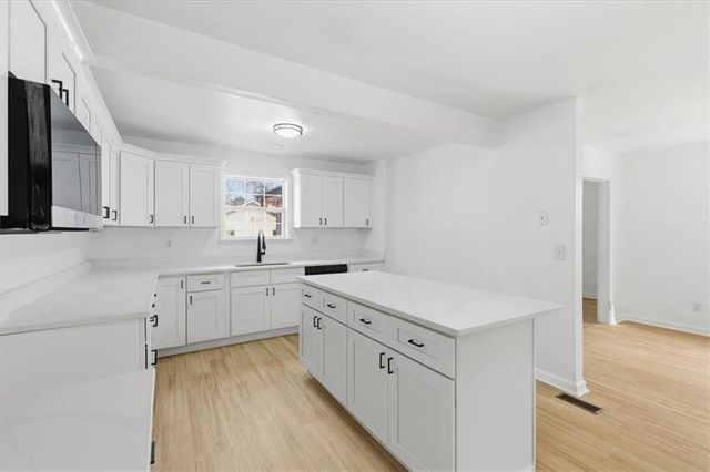 3 Robin Hood NE Road, Rome, GA 30161