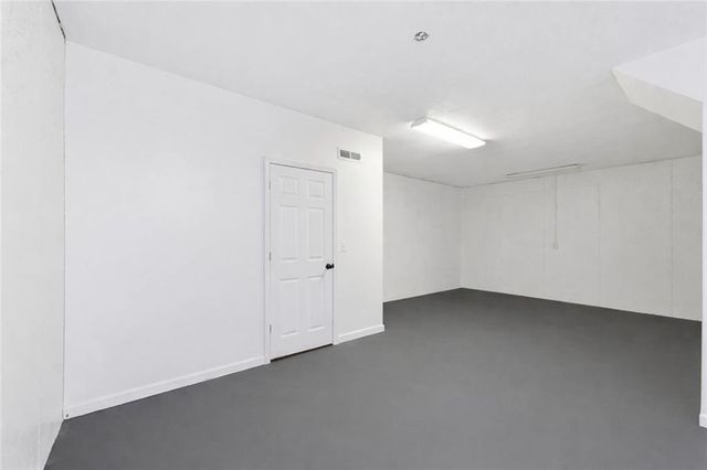 3 Robin Hood NE Road, Rome, GA 30161