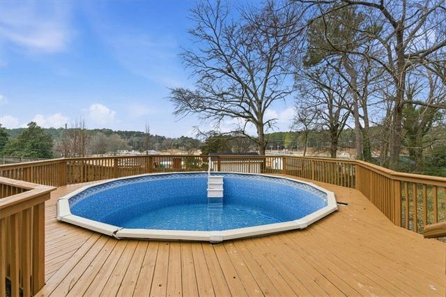 3 Robin Hood NE Road, Rome, GA 30161