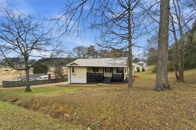 3 Robin Hood NE Road, Rome, GA 30161