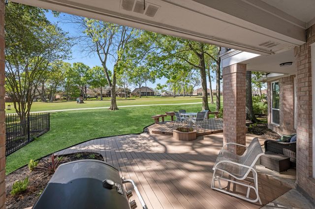 114 Winthrop Harbor S, Montgomery, TX 77356