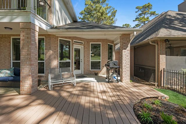 114 Winthrop Harbor S, Montgomery, TX 77356