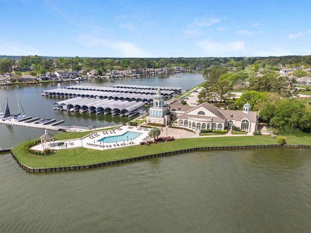 114 Winthrop Harbor S, Montgomery, TX 77356