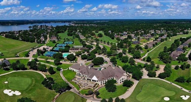 114 Winthrop Harbor S, Montgomery, TX 77356