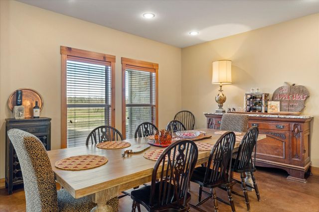 240 PR 1613, Mount Pleasant, TX 75455