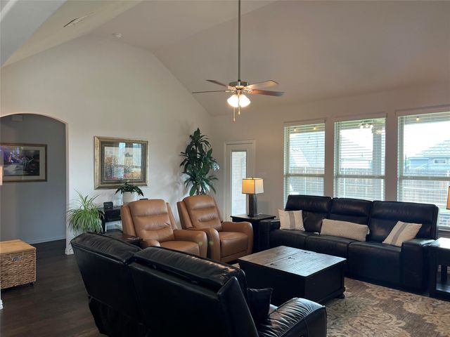 4145 Kyles Landing Drive, Hickory Creek, TX 75065