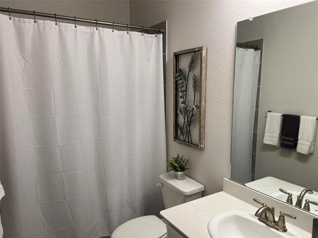 4145 Kyles Landing Drive, Hickory Creek, TX 75065