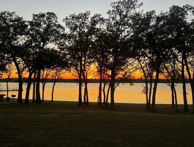 4145 Kyles Landing Drive, Hickory Creek, TX 75065
