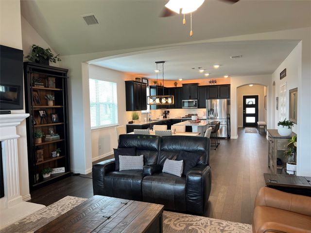 4145 Kyles Landing Drive, Hickory Creek, TX 75065