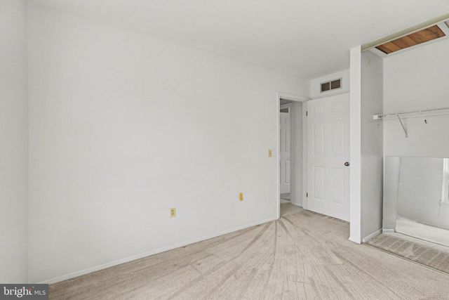221 LAMP POST LN, Hershey, PA 17033