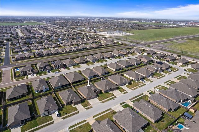 2209 Aquila St, Corpus Christi, TX 78414