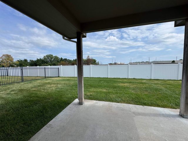 868 N Cloverleaf, Goddard, KS 67052