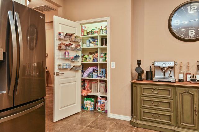 656 Greer Avenue, Nixa, MO 65714