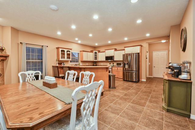 656 Greer Avenue, Nixa, MO 65714