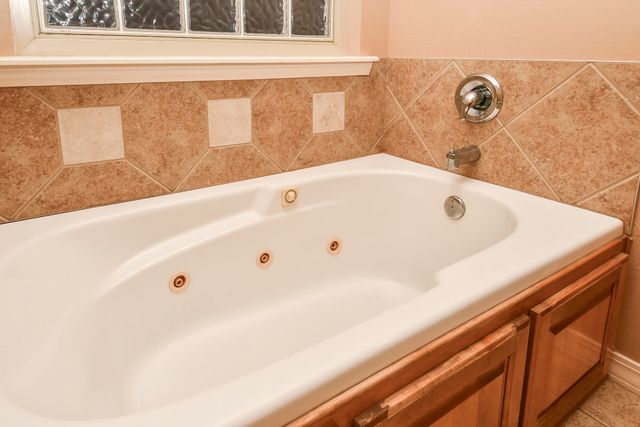 656 Greer Avenue, Nixa, MO 65714