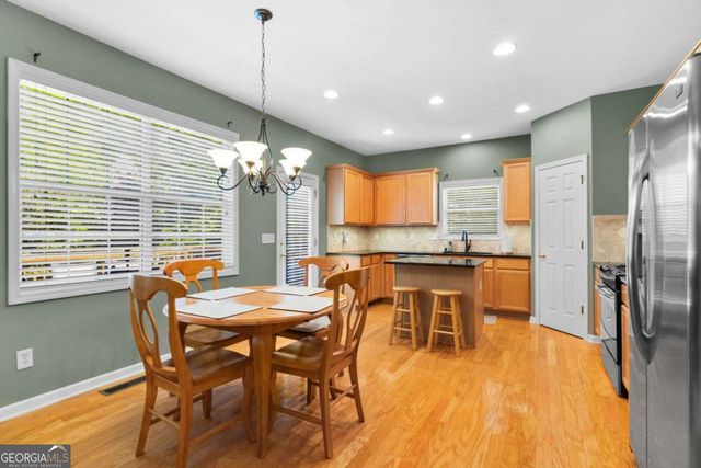 407 Whisper Wind Lane, Woodstock, GA 30188