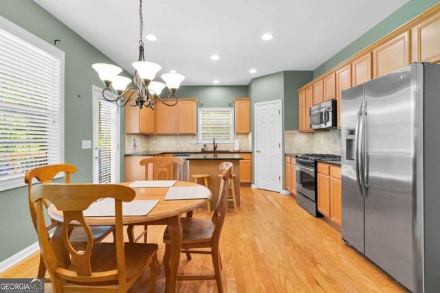 407 Whisper Wind Lane, Woodstock, GA 30188