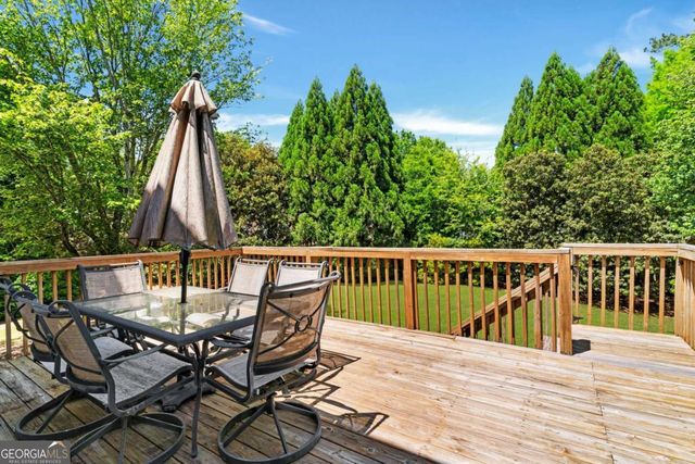 407 Whisper Wind Lane, Woodstock, GA 30188