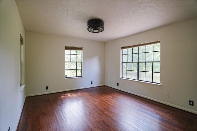 4039 Wyne Street, Houston, TX 77017