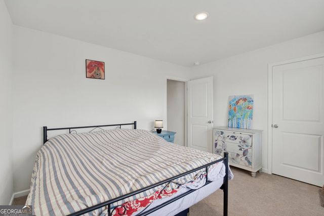 381 Hogan Drive, Richmond Hill, GA 31324