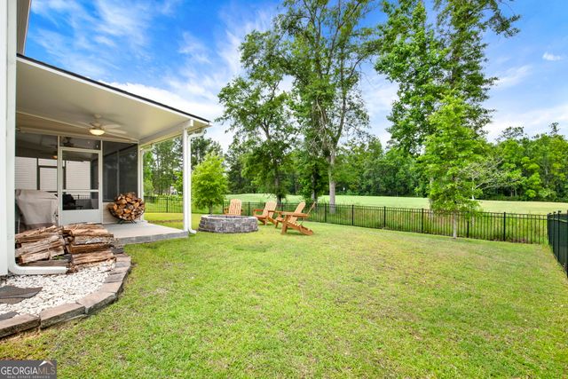 381 Hogan Drive, Richmond Hill, GA 31324