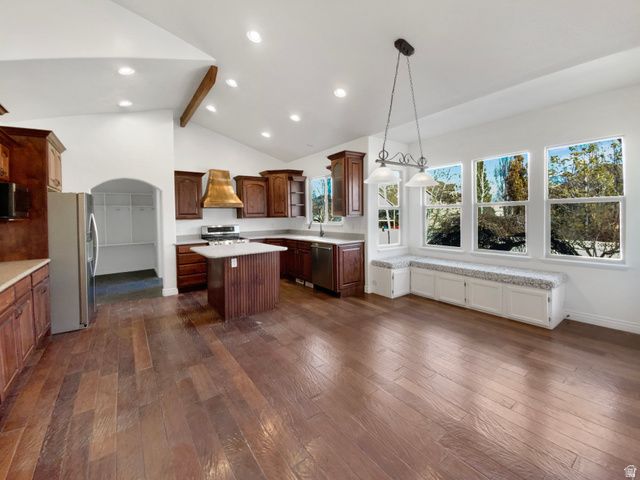 969 S VIEW CREST LN, Kaysville, UT 84037