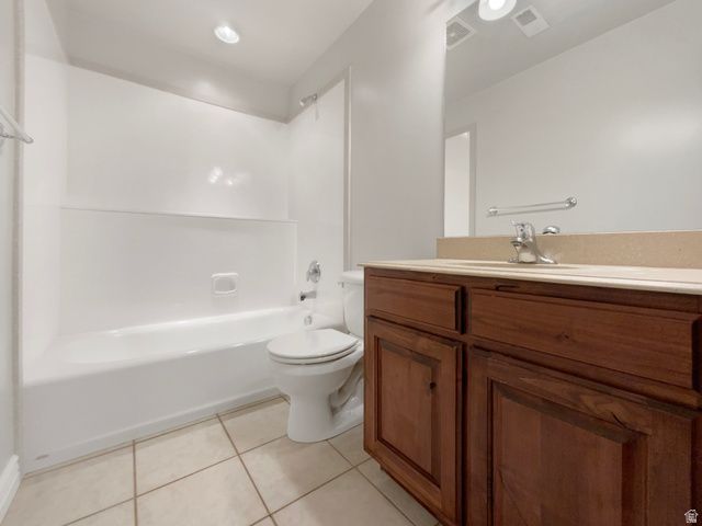 969 S VIEW CREST LN, Kaysville, UT 84037