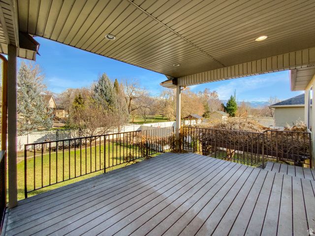 969 S VIEW CREST LN, Kaysville, UT 84037