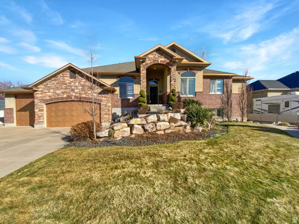 969 S VIEW CREST LN, Kaysville, UT 84037