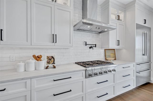 3105 PASS A GRILLE WAY, St Pete Beach, FL 33706