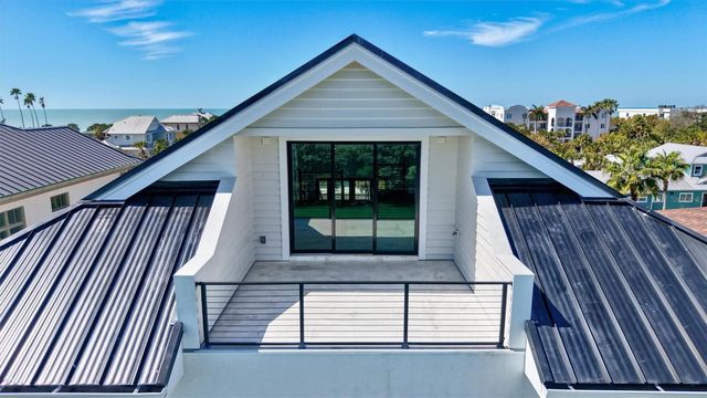 3105 PASS A GRILLE WAY, St Pete Beach, FL 33706