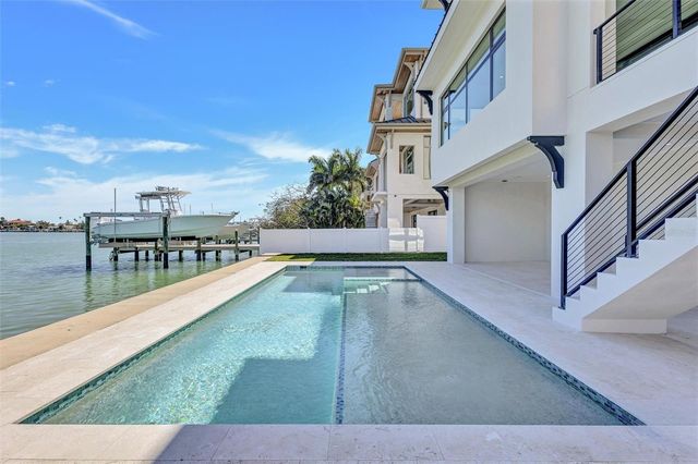 3105 PASS A GRILLE WAY, St Pete Beach, FL 33706