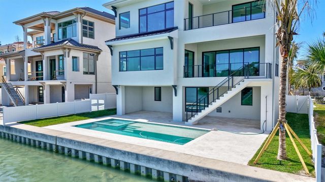 3105 PASS A GRILLE WAY, St Pete Beach, FL 33706