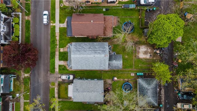 1952 Whitney Avenue, Niagara Falls, NY 14301