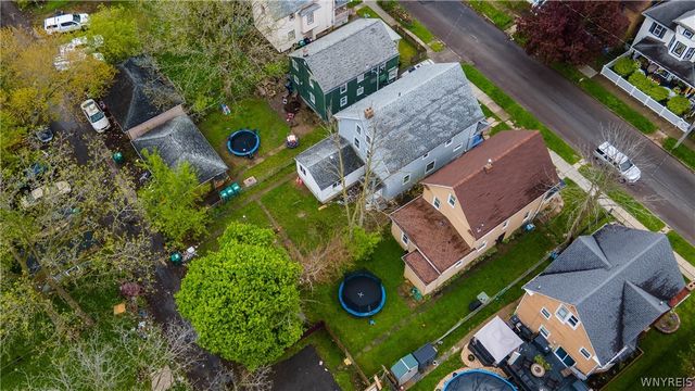 1952 Whitney Avenue, Niagara Falls, NY 14301