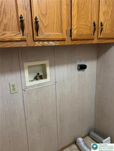 162 Moorestown Drive, Moore Twp, PA 18014