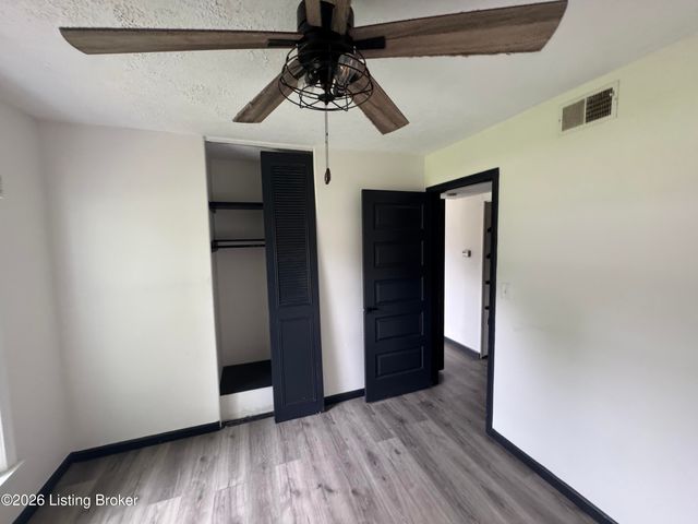 752 Pearman Ave, Radcliff, KY 40160