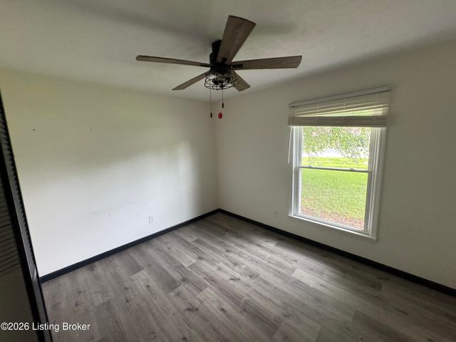 752 Pearman Ave, Radcliff, KY 40160