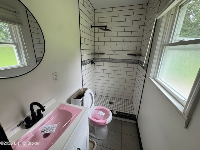 752 Pearman Ave, Radcliff, KY 40160