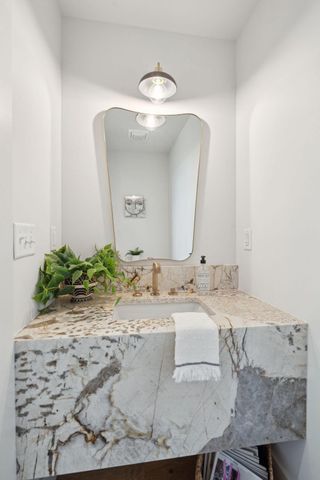 362 6th Avenue, Mount Pleasant, SC 29464