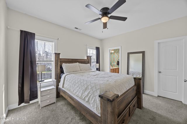 116 Thompson Street, Jacksonville, NC 28540