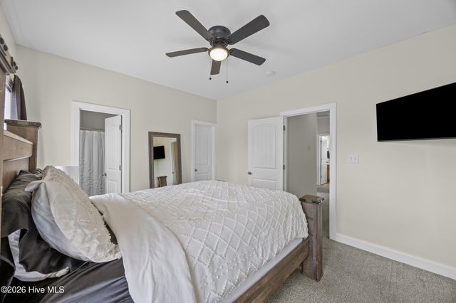 116 Thompson Street, Jacksonville, NC 28540