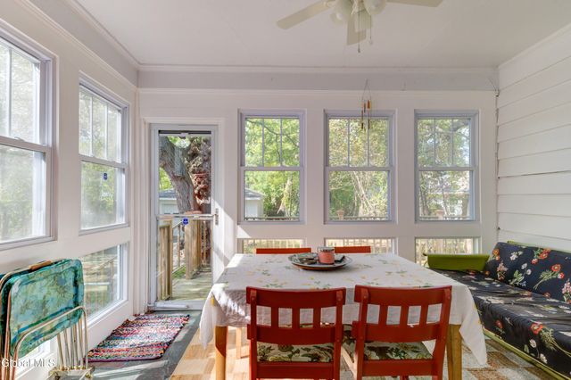 1053 Brierwood Boulevard, Schenectady, NY 12308