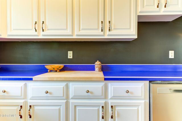 1053 Brierwood Boulevard, Schenectady, NY 12308