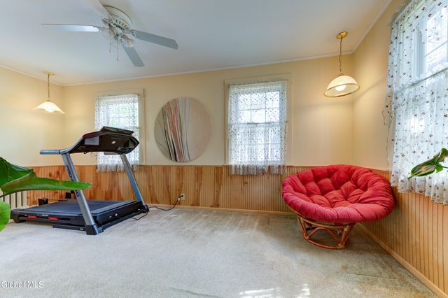 1053 Brierwood Boulevard, Schenectady, NY 12308