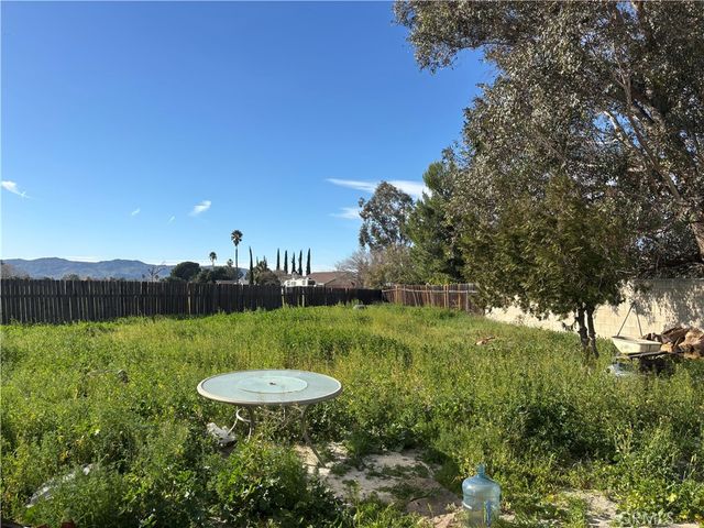 1746 The Willows, San Jacinto, CA 92583